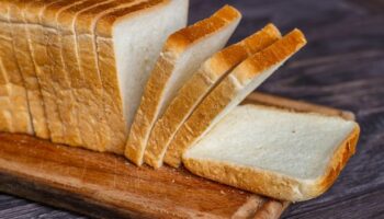 Mind-blowing hack to revive stale bread so it tastes completely fresh