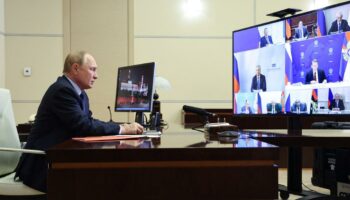 Moscou s'inquiète de la possible livraison de missiles longue-portée à Kiev