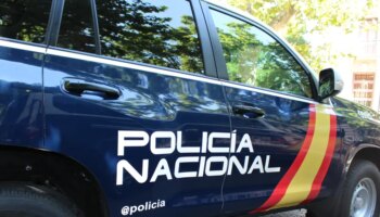 Muere un hombre al caer por las escaleras en el barrio de Natzaret en Valencia