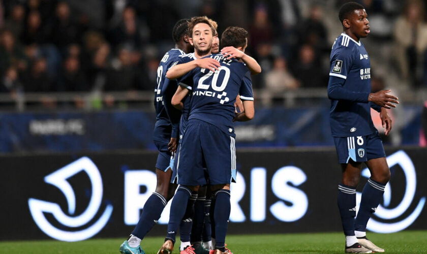 Paris FC - Guingamp (2-0) : emmenés par les frères Lopez, les Parisiens renouent avec la victoire