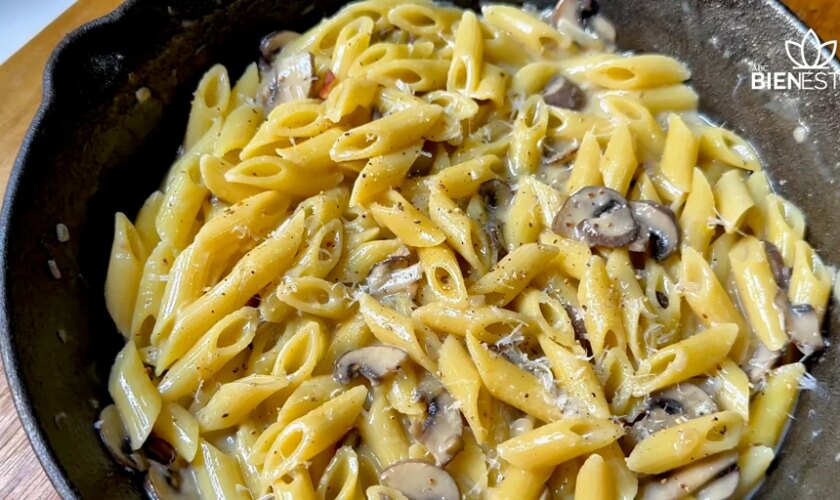 Pasta cremosa con champiñones: un plato fácil, rápido y saludable