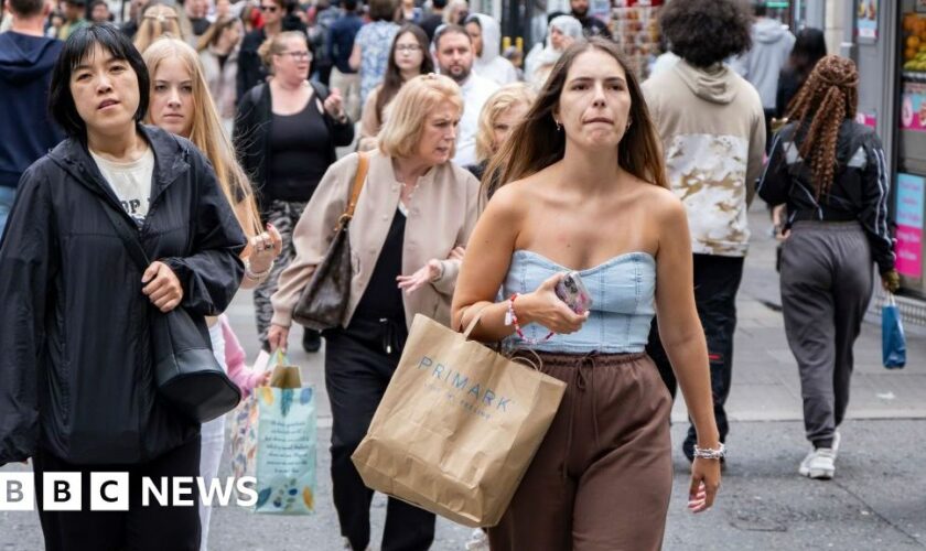 Plans to ban traffic on Oxford Street announced