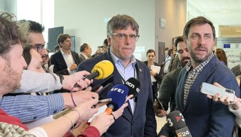 Puigdemont y Comín denuncian su "indefensión" ante las "autoridades españolas" tras la sentencia de la Justicia europea