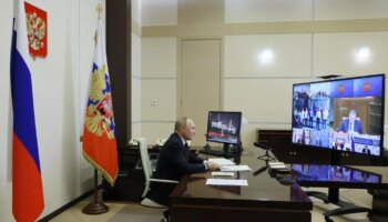 Putin conmemora la anexión en 2022 de cuatro regiones ucranianas acusando a Occidente de preparar a Ucrania para atacar a Rusia