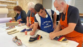 Pyrénées-Orientales : on peut coudre ses propres espadrilles dans les ateliers de Payote