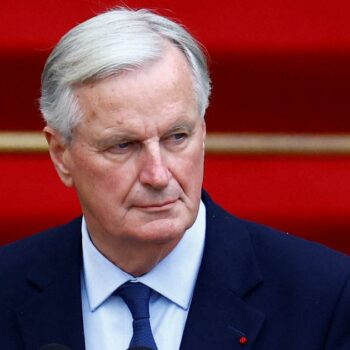 «Quel étrange message» : le vote de Barnier contre la «dépénalisation de l’homosexualité» en 1981 révolte la gauche