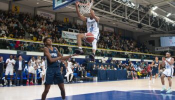 Salle pleine, nombreux VIP, première victoire : la nouvelle vie des Metropolitans Basketball de Levallois