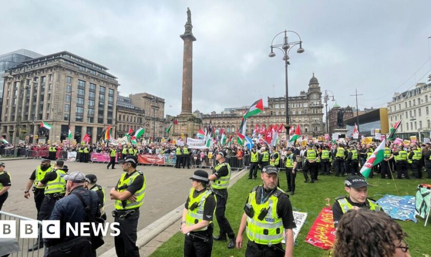 Thousands attend Glasgow anti-racism rally