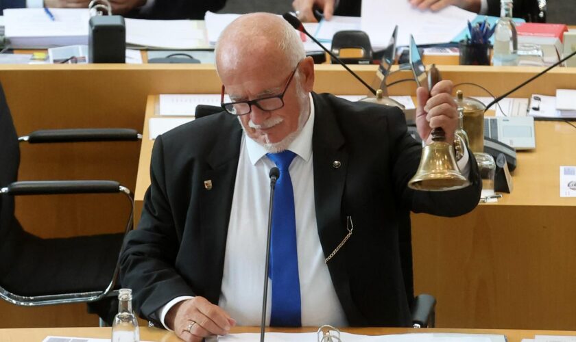 Thüringer Landtag: Eklat im Video: "Was Sie hier machen, ist Machtergreifung"