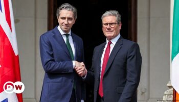 UK and Ireland seek to 'reset' relations after Starmer visit