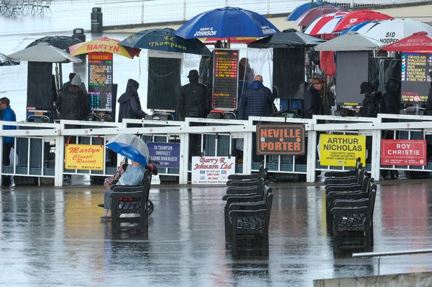 UK weather: One month's worth of rain to flood Britain amid 'danger to life' amber warning