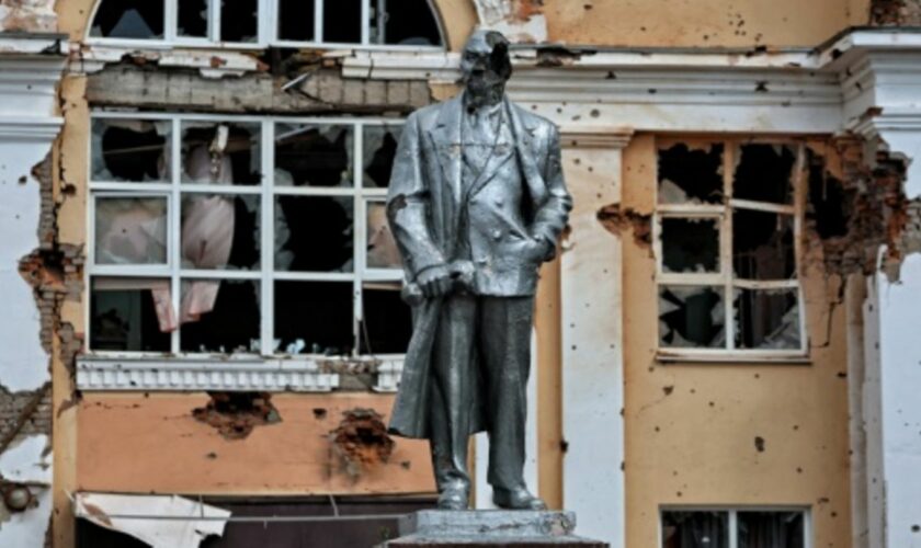 Zerstörung in ukrainisch kontrollierter Stadt in Region Kursk