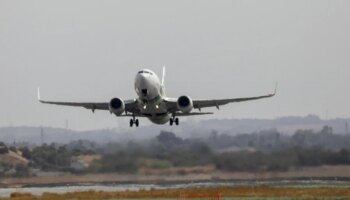 Una comandante de un avión explica si realmente hay que tener miedo cuando se sufren turbulencias en un vuelo