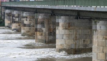 In Passau gibt es nun wegen der Unwetter und des Hochwassers Sperrungen in der Altstadt. (Foto-aktuell vom 14.09) Foto: Armin We