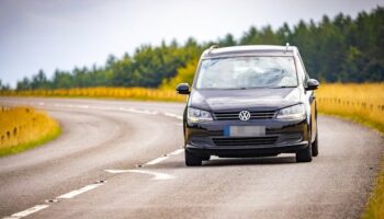 Urgent call for volunteer drivers to help elderly reach NHS appointments