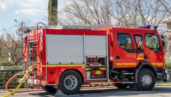 Var : le corps d’une femme découvert après l’incendie de sa maison, une information judiciaire ouverte pour assassinat