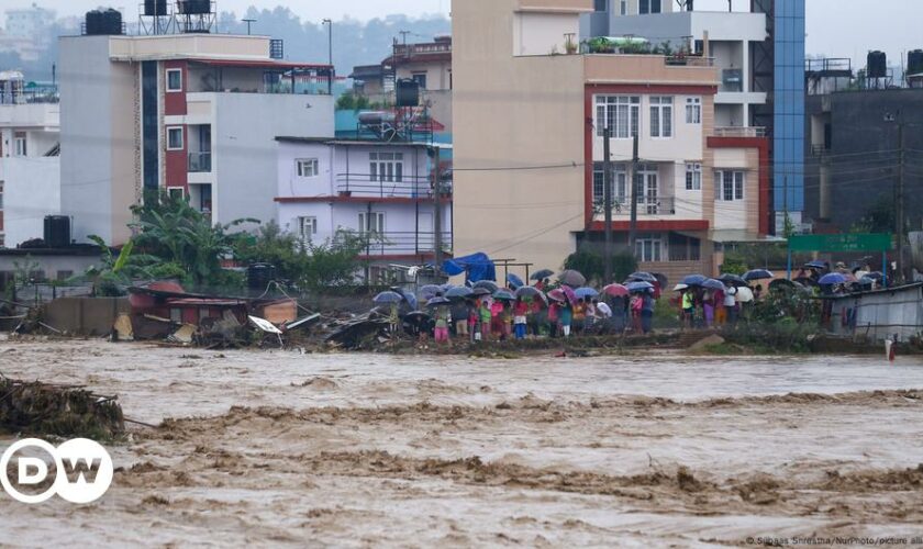 Viele Tote bei Überschwemmungen in Nepal