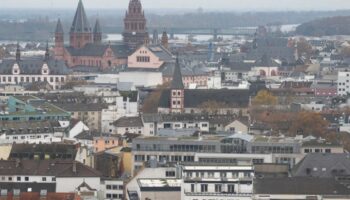 Auch in der Landeshauptstadt Mainz gilt die sogenannte Kappungsgrenze, hier gilt der Wohnungsmarkt als angespannt. (Archivbild)