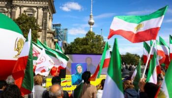 Zahlreiche Proteste am Todestag von Mahsa Amini