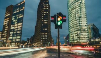 100 Jahre Ampel: Die erste stand am Potsdamer Platz in Berlin