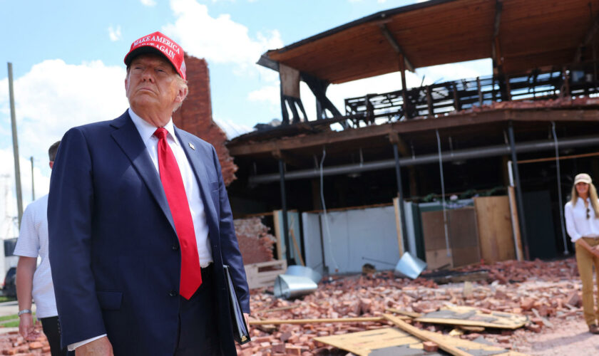 Après l’ouragan Hélène, Trump, Biden et Harris se pressent au chevet des sinistrés pour une raison précise