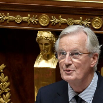 Michel Barnier a enfin fait une blague, mais on ne sait pas qui était visé dans son discours