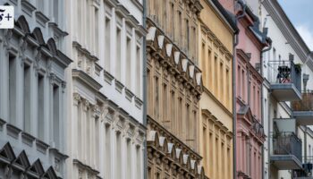 Klimaangepasstes Bauen: Offene Grundrisse heizen schneller auf