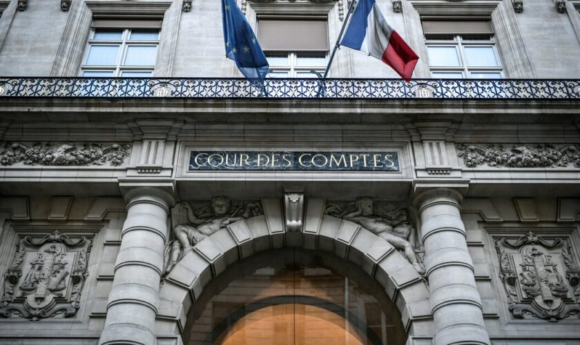 This photograph taken in Paris on February 16, 2022 shows the facade of the Court of Auditors (Cour des Comptes). (Photo by STEPHANE DE SAKUTIN / AFP)