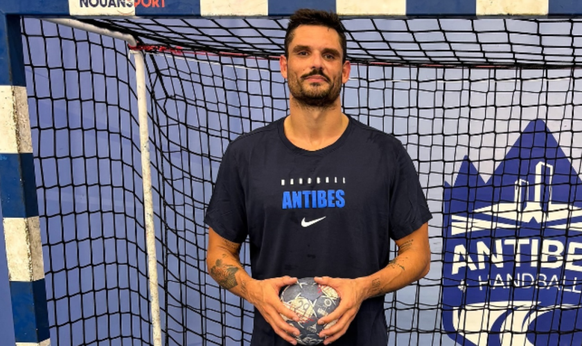 Florent Manaudou se remet au handball (mais n’arrête pas la natation)