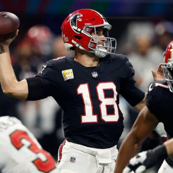 Falcons stun Bucs in overtime behind Kirk Cousins' franchise-record 509 passing yards