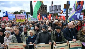 Berlin: Tausende Teilnehmer bei Friedensdemo in Berlin