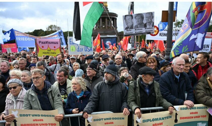 Berlin: Tausende Teilnehmer bei Friedensdemo in Berlin