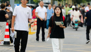 Face au chômage, les universités demandent aux jeunes Chinois de poursuivre leurs études