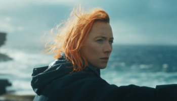 « The Outrun » avec Saoirse Ronan rappelle que le combat contre l’alcoolisme touche aussi les jeunes