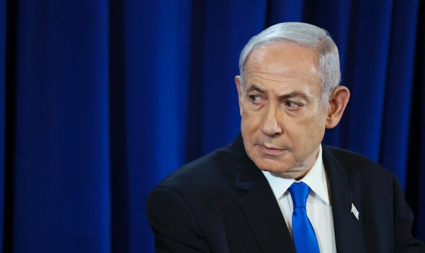 Le Premier ministre israélien Benjamin Netanyahu s'exprime lors d'une conférence de presse à Tel-Aviv, le 13 juillet 2024