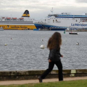 En Corse, la grève qui perturbait les ports et les aéroports a été levée