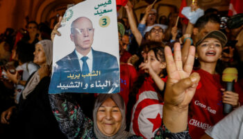 Tunisie : le président Kaïs Saïed réélu avec 90,7 % des voix, selon les résultats officiels