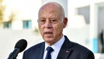 En Tunisie, le président Kais Saied réélu avec 90,7 % des suffrages (et un taux de participation inférieur à 30 %)