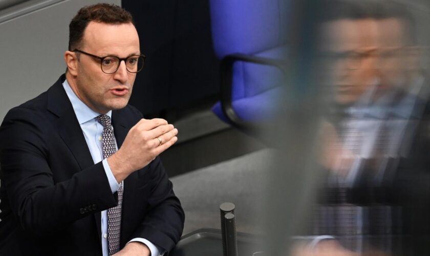 Debatte um Homophobie und Muslime – Spahn stimmt Kühnert zu