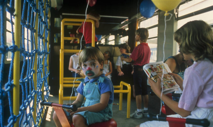 Pouvons-nous espérer un retour des jeux pour enfants dans les trains ? « En Allemagne, les wagons conçus pour eux, c’est Disneyland ! »