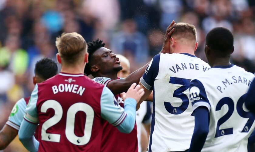 Mohammed Kudus sent off after flooring three Tottenham players in wild meltdown