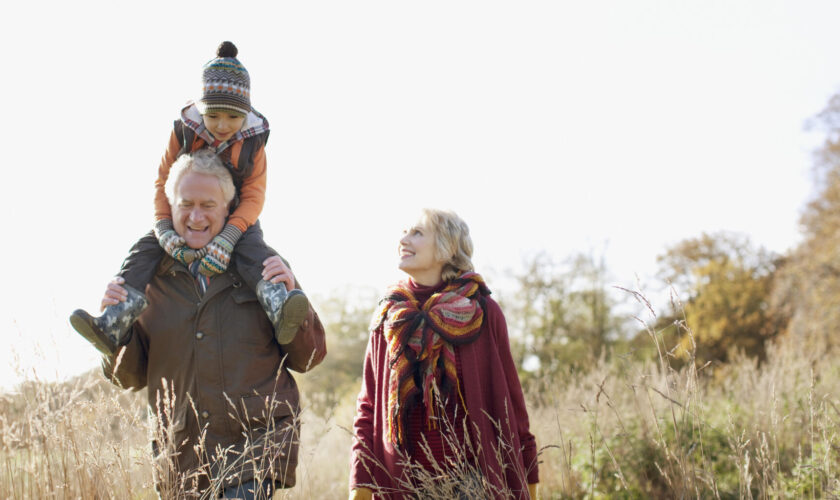 Devenus grands-parents, ils ont laissé de côté les principes qu’ils avaient en tant que parents