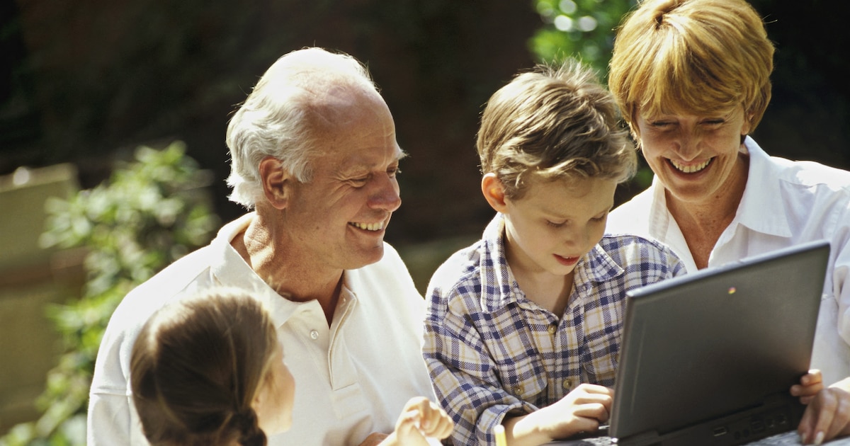 grands-parents petits-enfants illustration