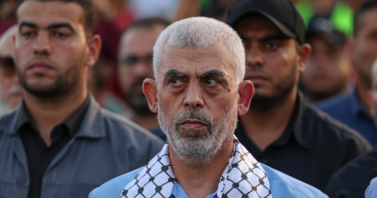 Le chef de la branche politique du Hamas dans la bande de Gaza, Yahya Sinouar, le 1er octobre 2022 pendant une manifestation dans la ville de Gaza