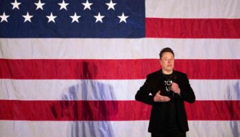 Elon Musk versera chaque jour un million de dollars à un électeur tiré au sort