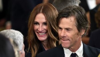 Julia Robert makes rare comment about early relationship with husband Danny Moder