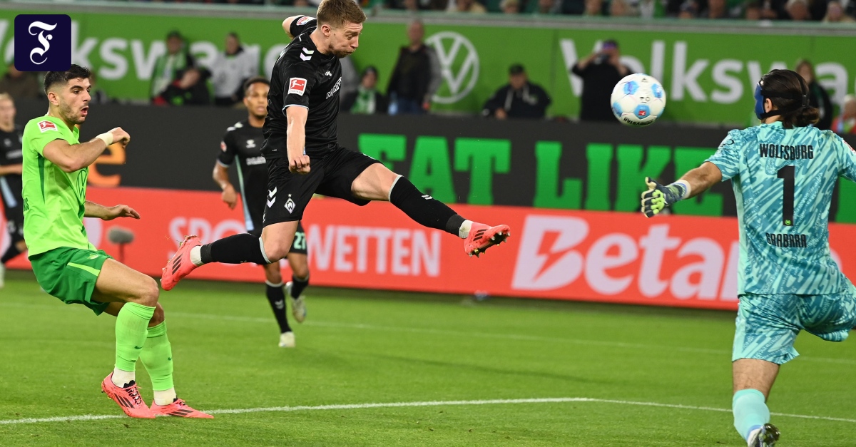 Turbulentes Spiel in Wolfsburg: Nach dem Rückstand dreht Werder Bremen auf