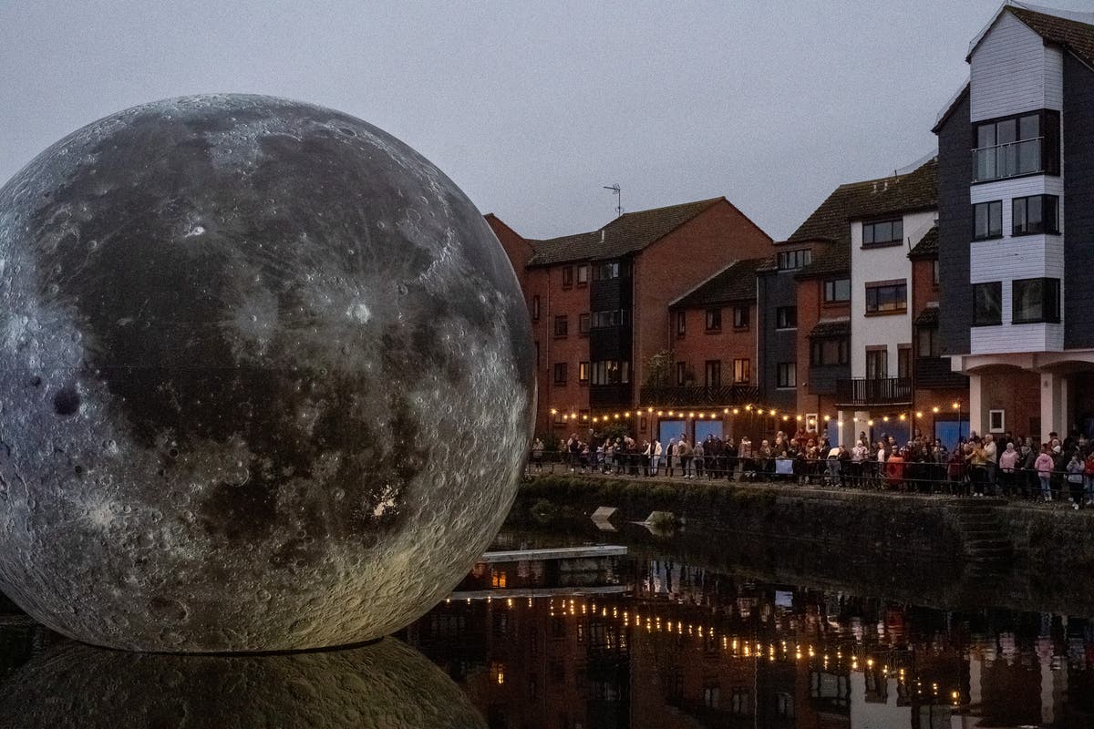 Giant moon replica installed on water in Somerset town deflates in ‘extreme weather’