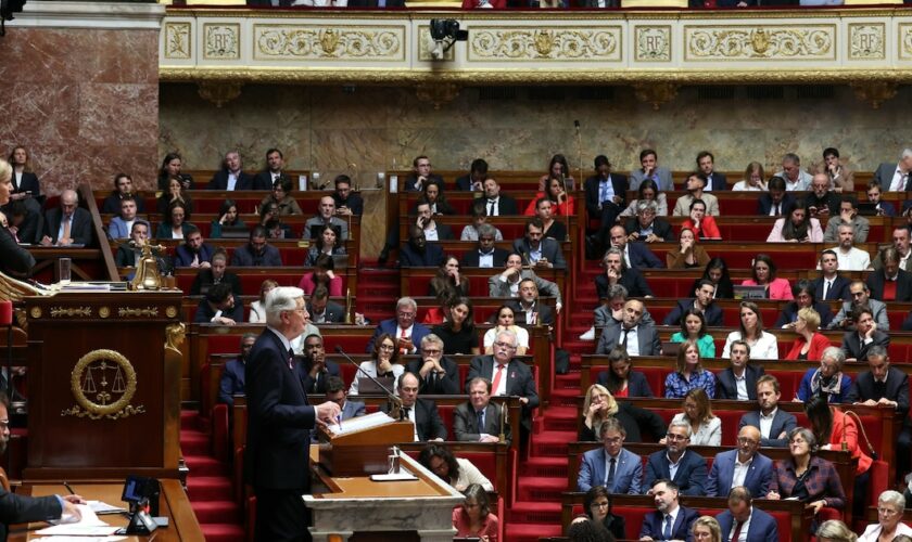 Le Premier ministre Michel Barnier devant l'Assemblée nationale lors de sa déclaration de politique générale, le 1er octobre 2024 à Paris