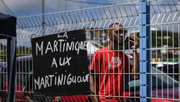 En Martinique, après des rassemblements contre la vie chère samedi, appel à des blocages lundi